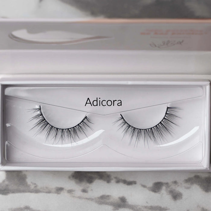 Ciglia finte piccole Adicora - Mariana Zambrano - 1