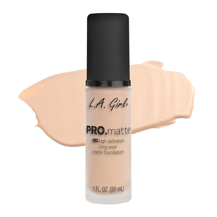 Fondotinta Pro Matte - L.A. Girl : Porcelain - 1