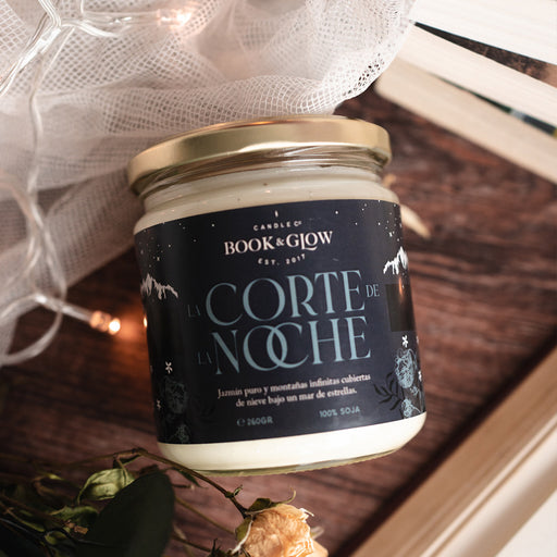 Candela di Soia Vegana 'La Corte della Notte' - Book and Glow - 2