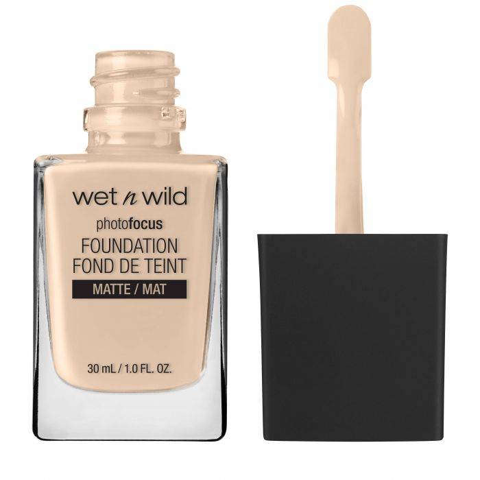 Base de Maquillaje Photo Focus - Beige dorato - Wet N Wild : E363C - Nude Ivory - 1