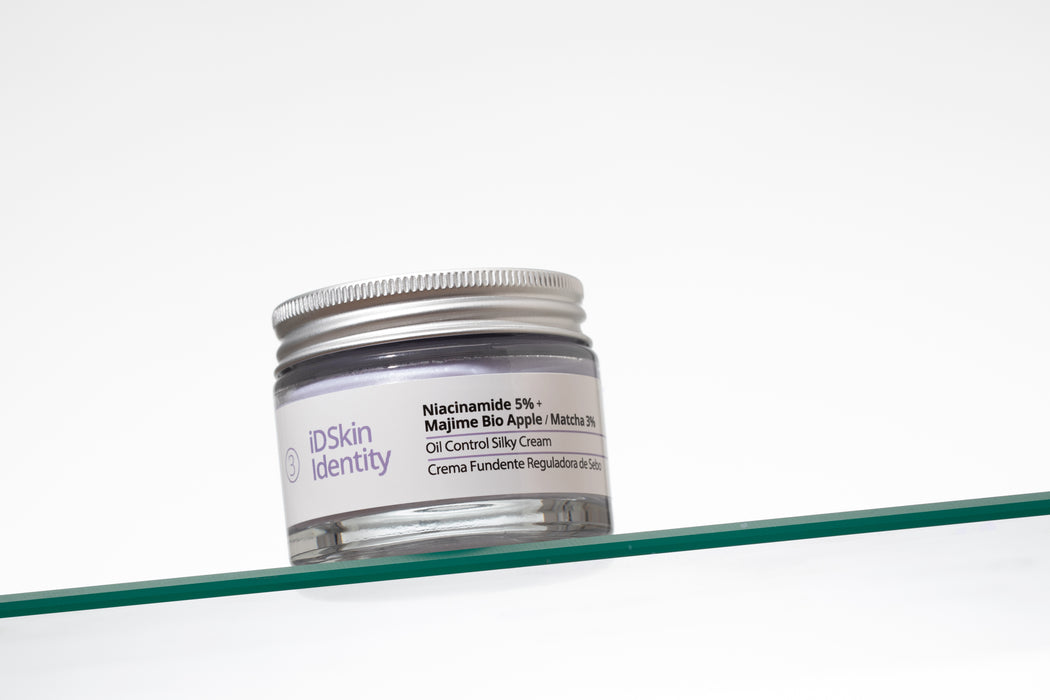 Crema Regolatrice Sebatica Fondente con Niacinamide 5% + Mela Bio Majime/Matcha 3% - Skin Generics - 2