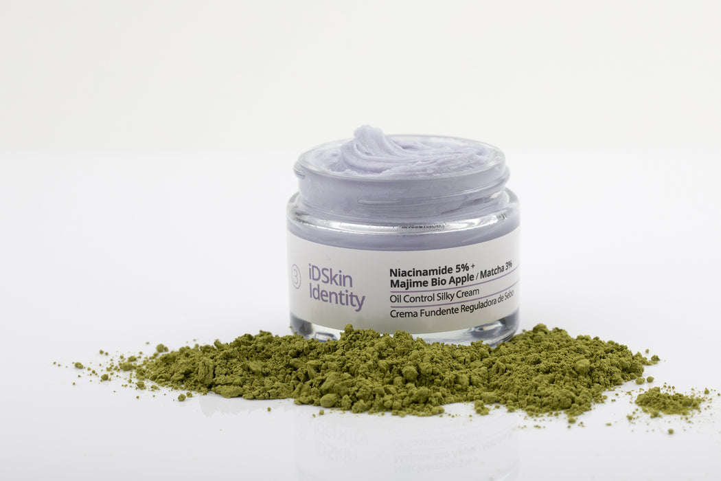 Crema Regolatrice Sebatica Fondente con Niacinamide 5% + Mela Bio Majime/Matcha 3% - Skin Generics - 3